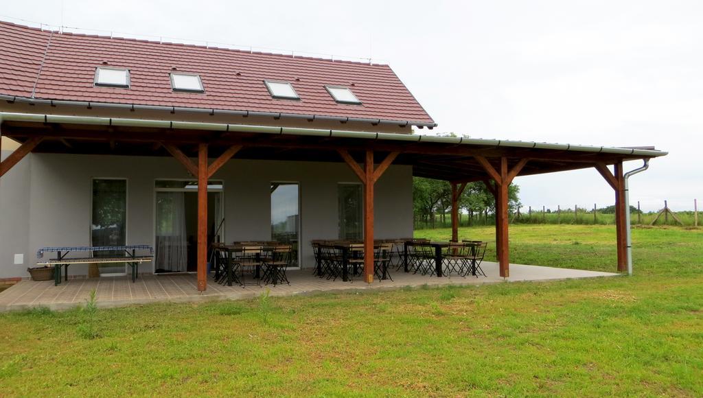 Hotel Horpácsi Európa Pihenő Központ Exterior foto